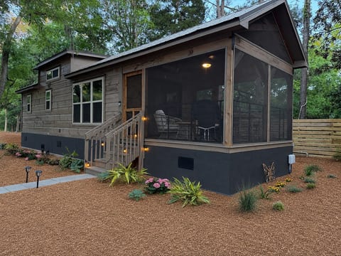Exclusive Escape | CCMF Week Private Stay image 3