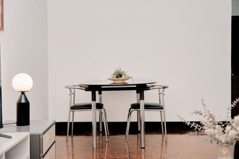 Executive 70sqm Suite | Full Office & Transit Hub