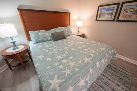 King Bed in Bedroom