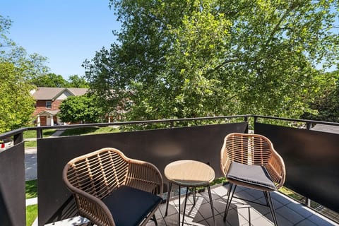 The Canopy Studio | Nature-Inspired + Walkable
