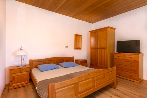 Apartment Ivica - Unit 378674-13