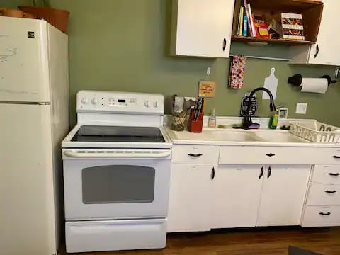 Cottage West - 3 bedroom - whole house