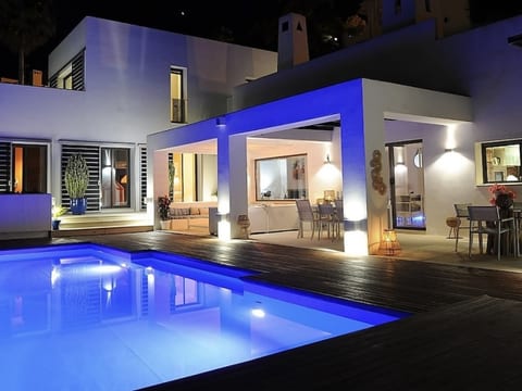 July Villa Offer Marbella