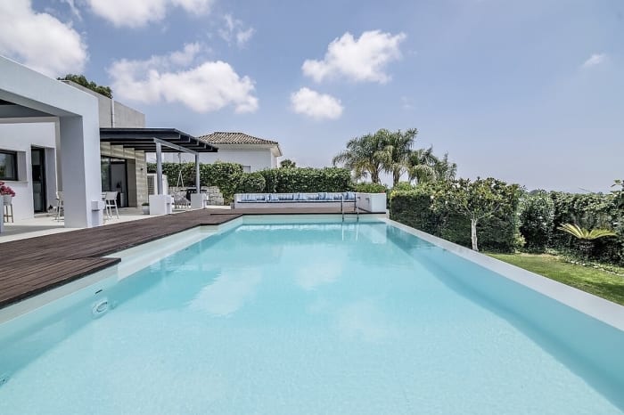July Villa Offer Marbella - Marbella