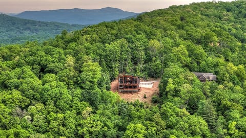 Blue Ridge Mtn Cabin | Views, Hot Tub, Game Room image 5