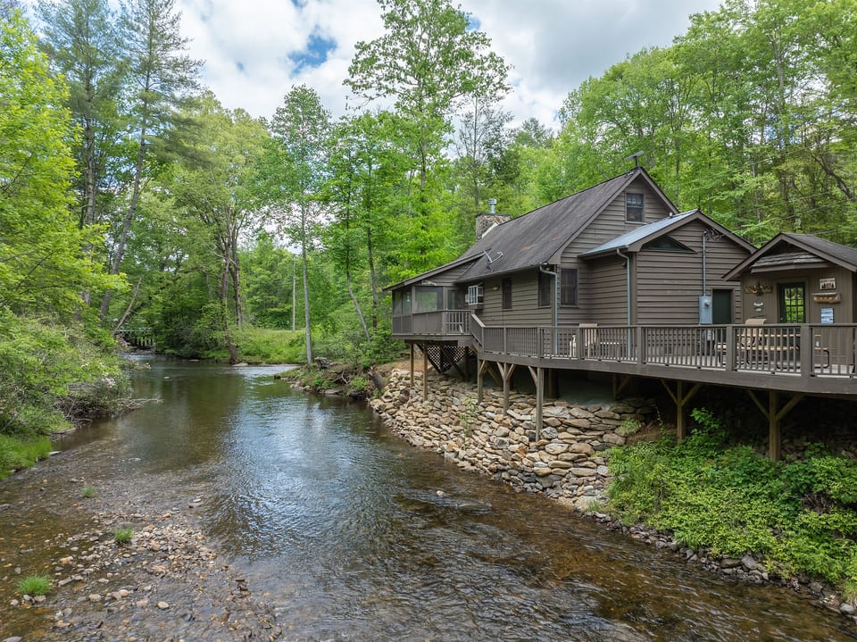 Bear’s Den sits right along Snowbird Creek, offering beautiful water views and the relaxing sound of rushing water throughout the property.