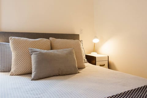 Biglake Stay: Scene 2