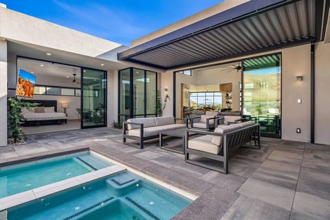 Luxury Copper Rock Retreat | Pool, Spa, Views