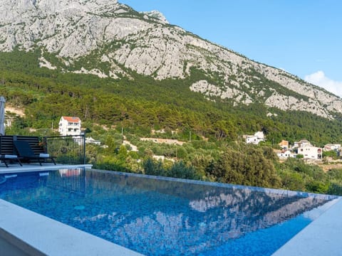 "Holiday home Avis Makarska"