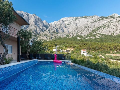 "Holiday home Avis Makarska"