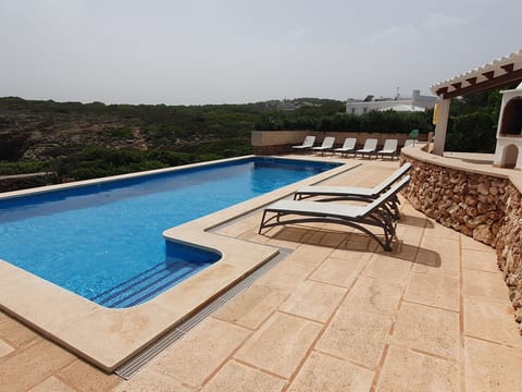 Ficula Vell Villa am Meer mit privatem Pool
