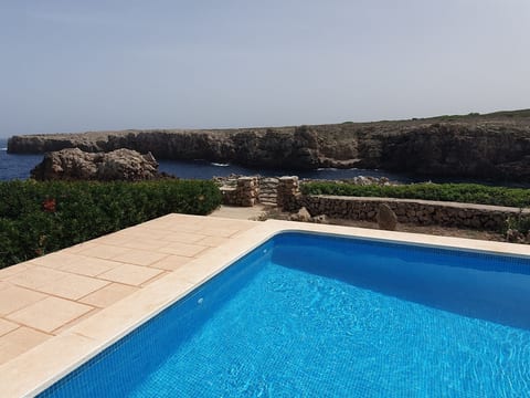 Ficula Vell Villa am Meer mit privatem Pool