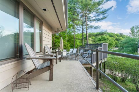 Sitterly Cottage, Palisades Park, MI