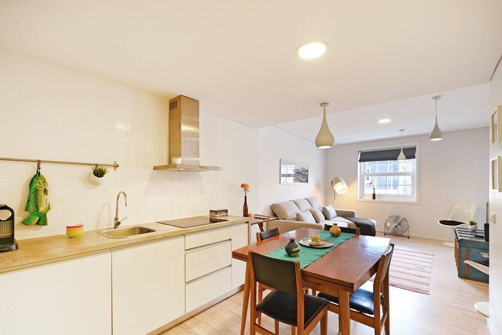 top-floor-2-apartments-at-historic-center-by-river/