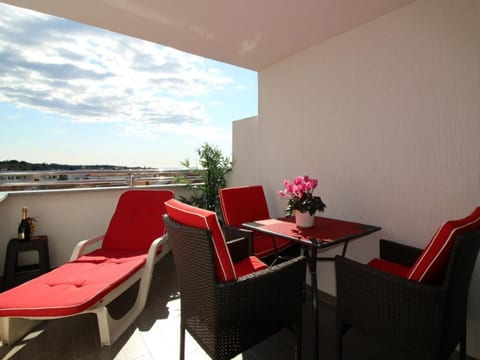 Strandnahe Ferienwohnung Vista 4 mit Meerblick