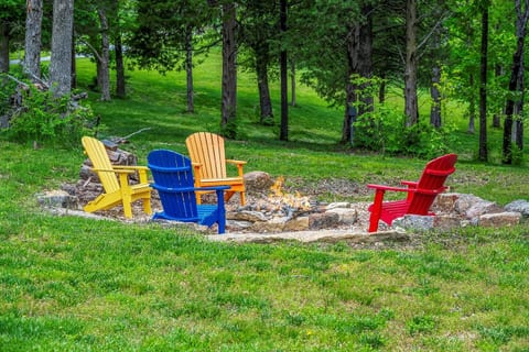 Indoor Park, 55 acres, Pickleball, Walking Trails!