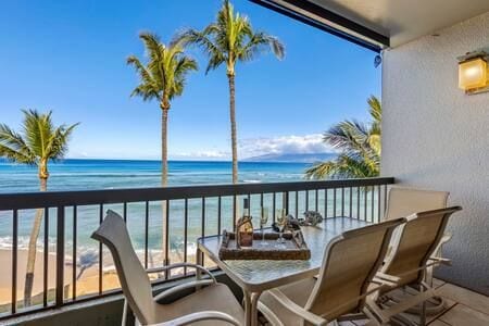 Hale Mahina A301