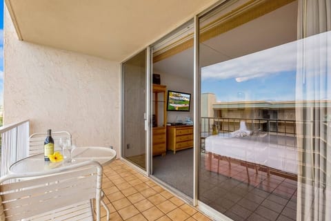Royal Kahana 804