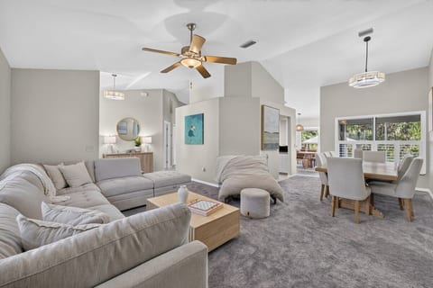 Riverfront Rainbow River Blue Cove Lodge *NEW image 5