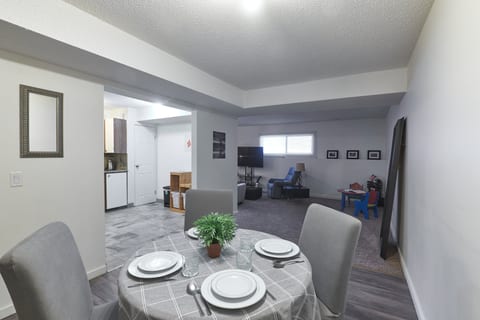 Gateway Suite | Cozy 2BR nr Hospital & Trails