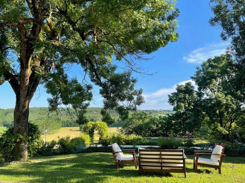 La Fleur de Savignac - 1 bd, views, pool, Wifi