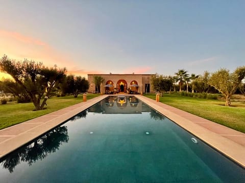 Luxury Kasbah Villa | 15m Pool, Staff, 20 mins Marrakech