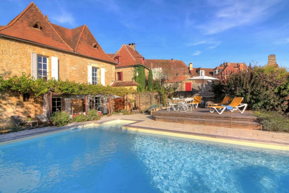 Maison de Domme - Charming Dordogne villa air-con, pool, views - Domme