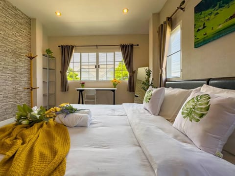 San Kamphaeng 3BR Family Retreat 45