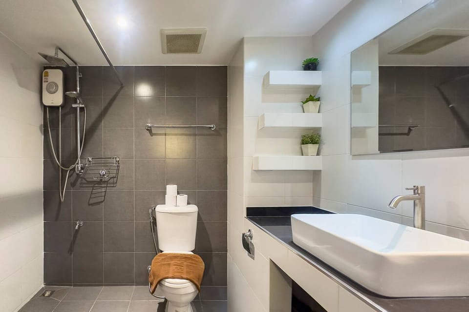 Stylish Condo near MAYA Chiang Mai