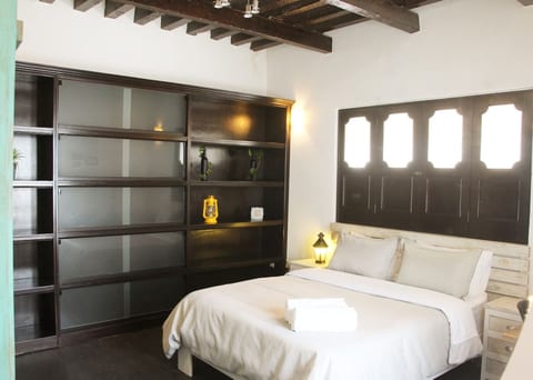 (5) Perfect Location & Guaranteed Rest image 2