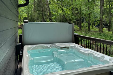 Hot tub
