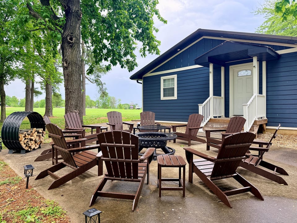 Lazy Days Lodge - Goreville