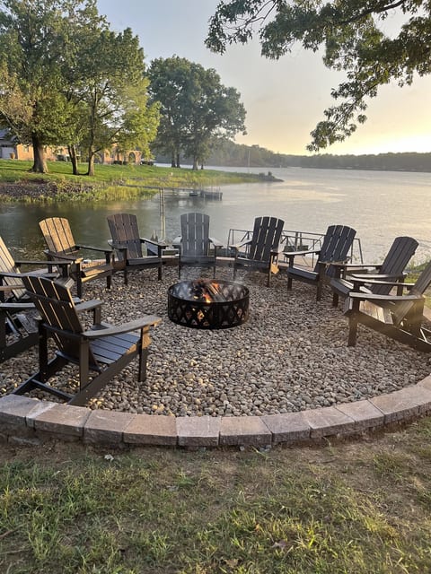 Gather all for evening sunsets