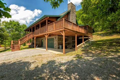 Outdoor cabin view