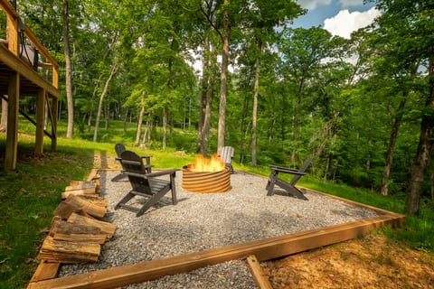 Fire pit with seating