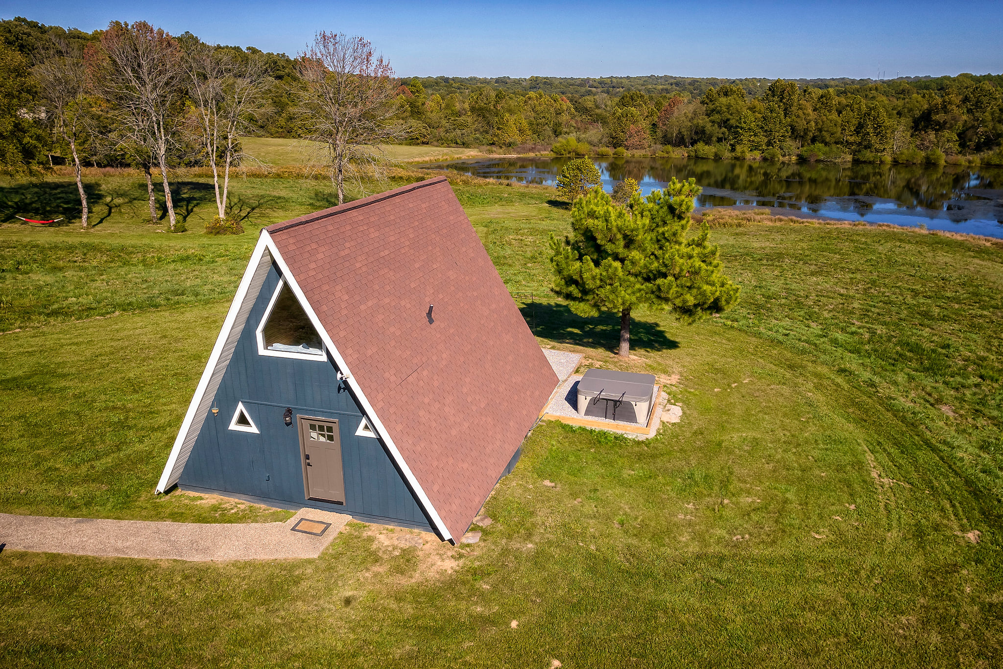 Welcome to The Blue Heron Cabin!