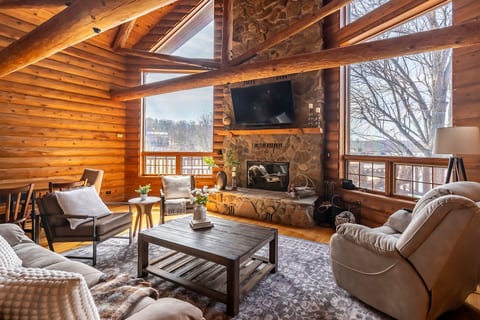 Main Level Living room