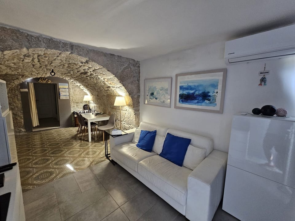 Apartment D and D - Unit 378768-13