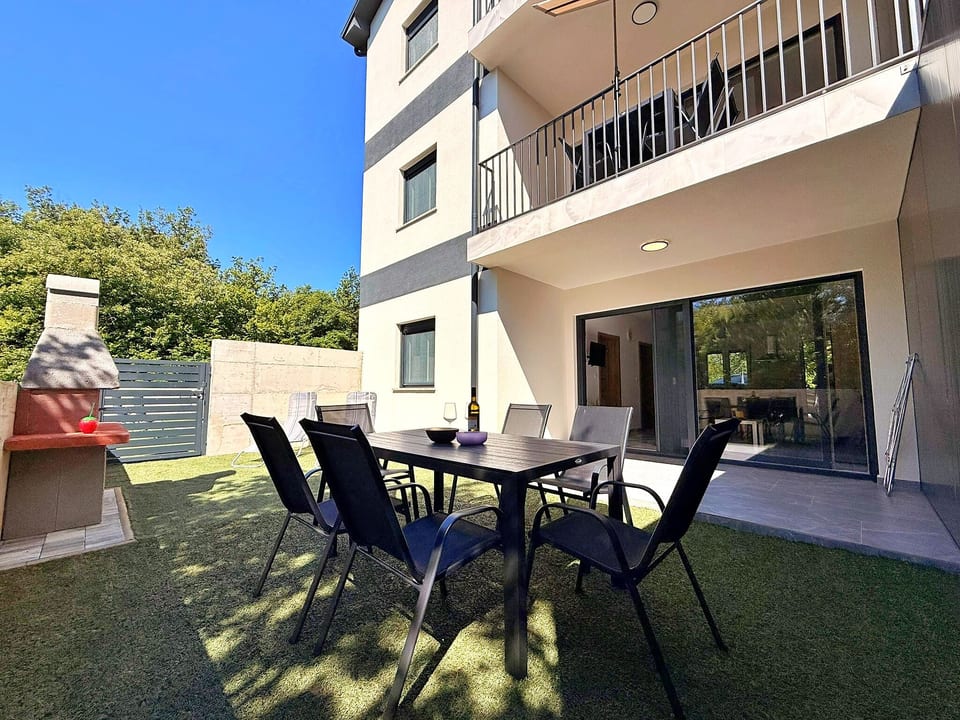 Apartments Lavanda Verde s bazenom - Unit 378771-13