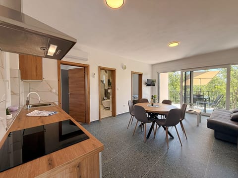 Apartments Lavanda Verde s bazenom - Unit 378772-13