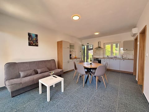 Apartments Lavanda Verde s bazenom - Unit 378772-13