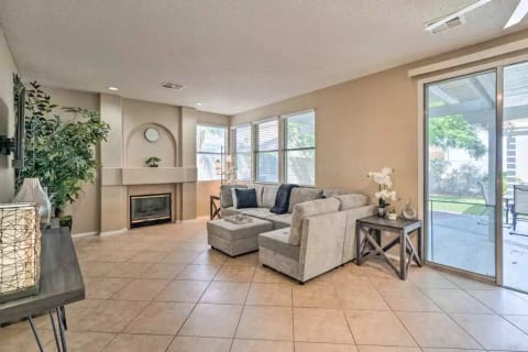 Living Area | High-Speed Internet