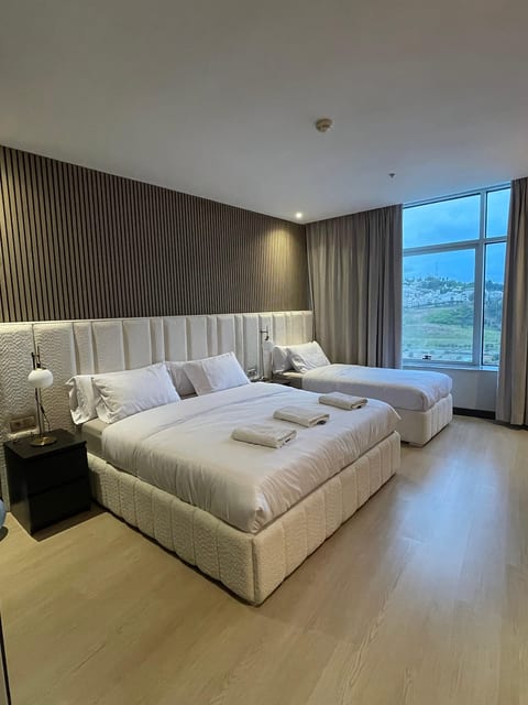 Hilton Tangier Penthouse 15 image 3