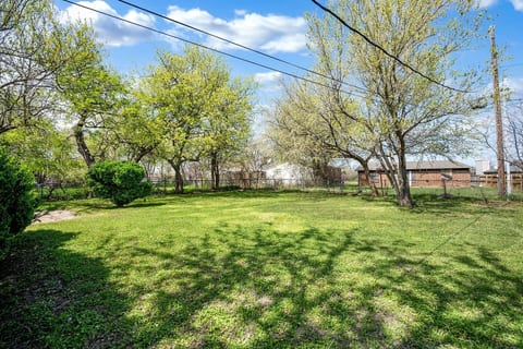 Enjoy a spacious and large backyard—perfect for relaxing, outdoor activities, or gathering with friends and family. Plenty of room to unwind and take in the open air.