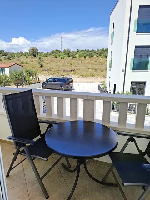 Apartments Mladenka - Unit 208858-5