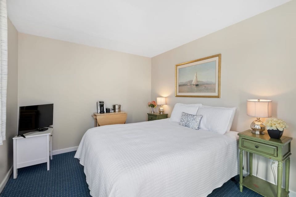 Partial Ocean View Studio w/ Private Deck (308) - Falmouth