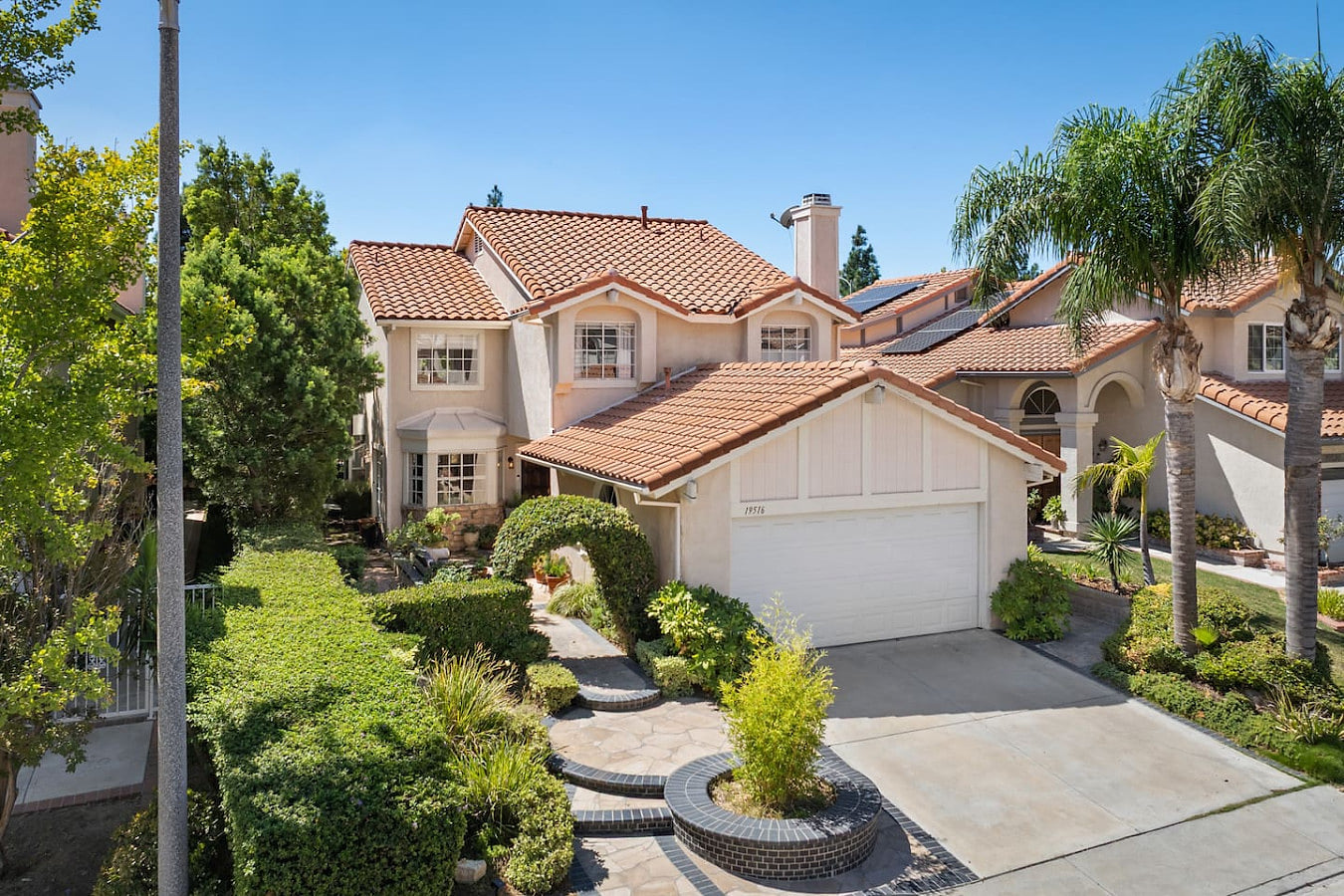 ৎ୭Porter Ranch Retreat with Pool &Tennis courtৎ୭