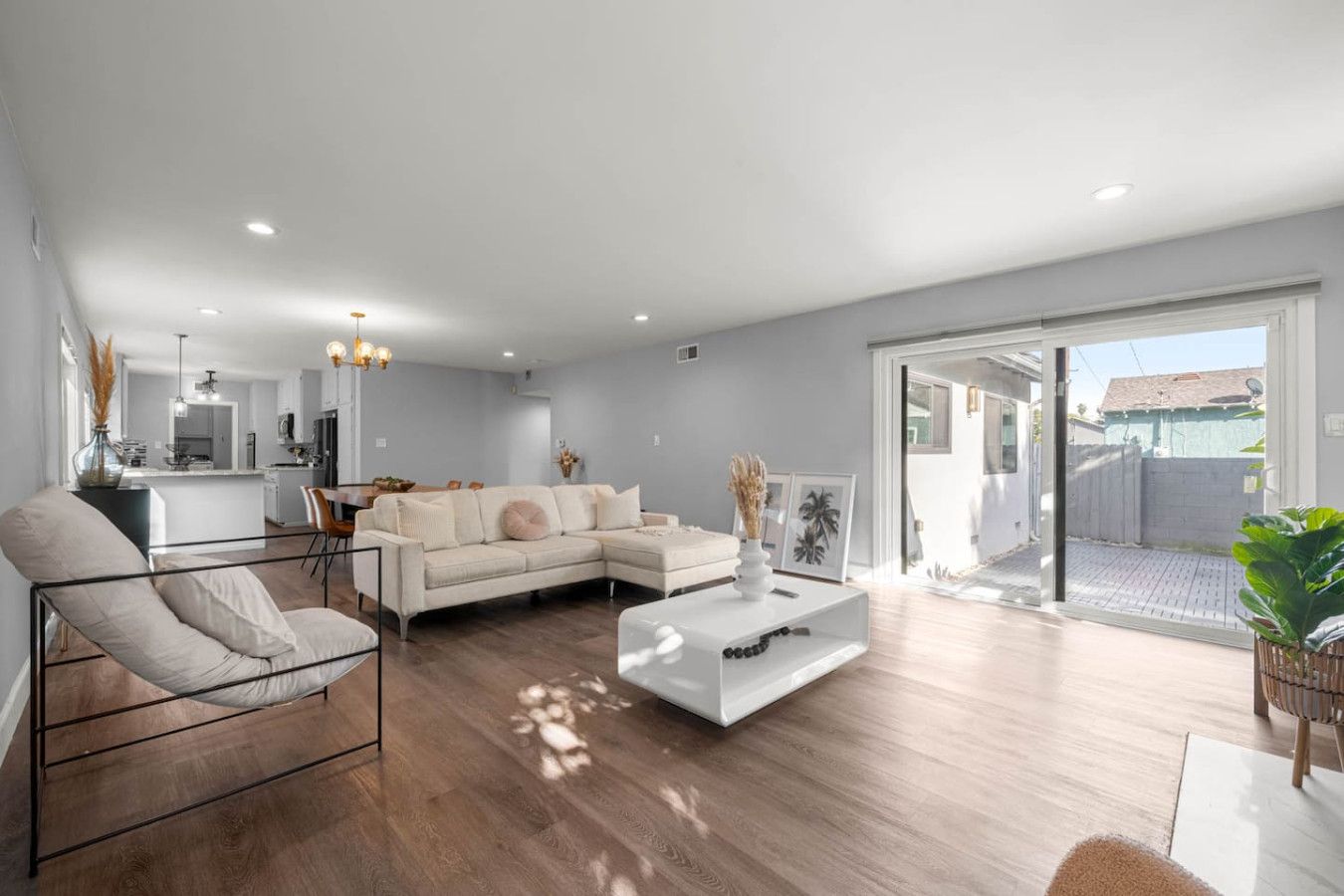 ৎ୭ Valerio Luxe Escape – Spacious Modern Homeৎ୭