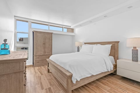 2 BR Condo on Isla Verde Beach image 3
