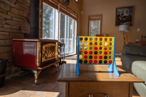 Cottage vibe just 4 min away from Tremblant